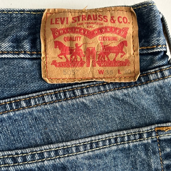LEVIS 505 men’s size 35x30 jeans - Picture 4 of 5